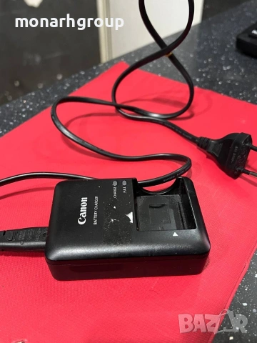 Фотоапарат Canon sx50hs със зарядно и чанта, снимка 6 - Фотоапарати - 54232199