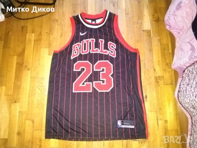 Майкъл Джордан №23 Чикаго Булс НБА баскетболна тениска отлична размер Л реален, снимка 1 - Баскетбол - 46128228