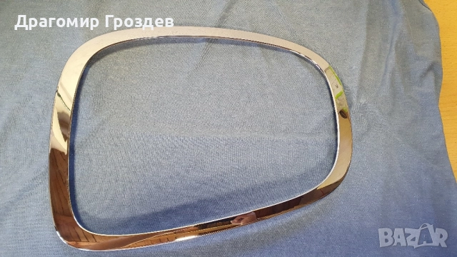 Лява хром рамка около стоп за MINI Cooper F55, F56 / Мини Купър (2014-2021), снимка 2 - Части - 52522181