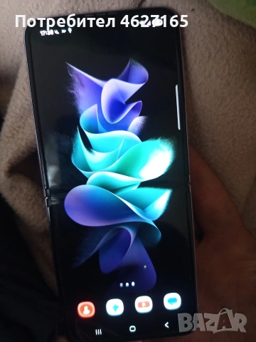 Samsung Z Flip 4 256GB, снимка 4 - Samsung - 54228808