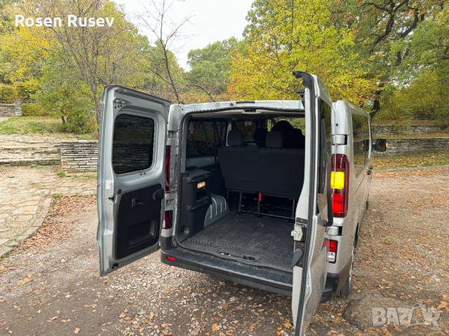 Отдавам пътнически бус Renault Trafic под наем, снимка 2 - Rent a car - 53064579