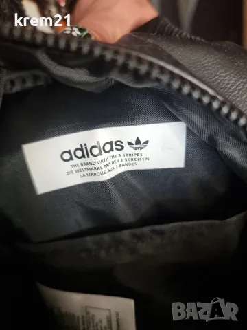 Adidas оригинална раничка , снимка 4 - Раници - 48022543