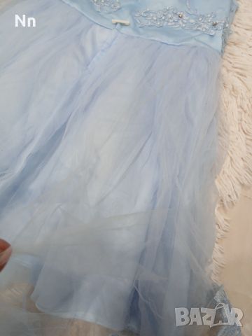 Детска официална рокля светло синя, снимка 3 - Детски рокли и поли - 45779841