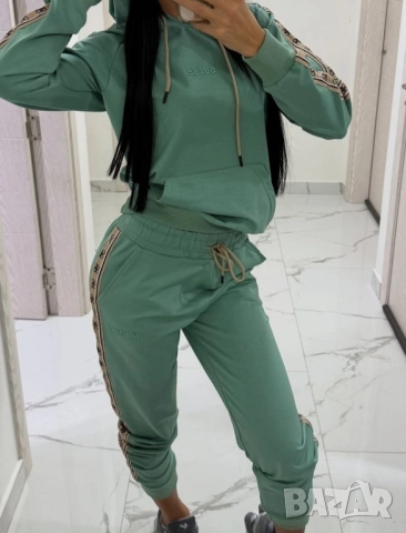 дамски екип Guess 