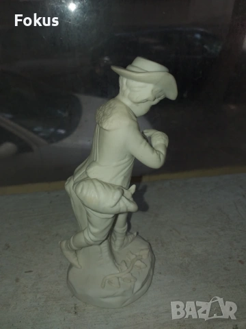 Sitzendorf - фигура статуетка порцелан, снимка 2 - Антикварни и старинни предмети - 53370312