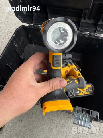 Dewalt DCH273 перфоратор +лед фенер, снимка 7 - Перфоратори - 53899539