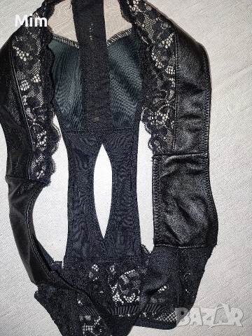 S Черна изрязана бикина от кожа и дантела с отворено дъно , снимка 6 - Бельо - 52668343