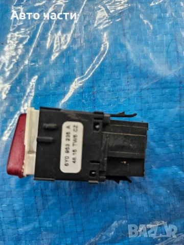 6Y0953235A Превключвател за аварийни светлини Volkswagen Transporter - Caravelle T5 2008, снимка 2 - Части - 51275172