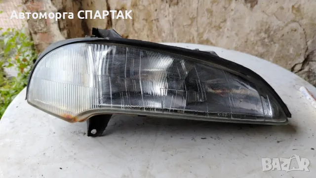 Ляв/десен фар за Opel Tigra, снимка 1 - Части - 47247649