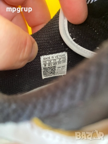 Продавам оригинални маратонки Adidas, снимка 18 - Маратонки - 52352665