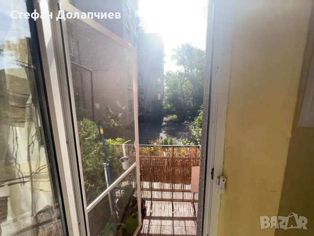 Апартамент в кв. Яворов, снимка 2 - Апартаменти - 52661340