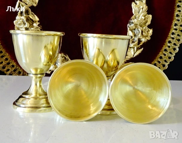 Чаши за ракия от месинг,на столче., снимка 2 - Антикварни и старинни предмети - 52258792
