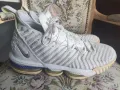 баскетболни маратонки Nike Lebron 16 Buzz Lightyear, снимка 1
