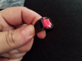 Черен пръстен с червено стъкло, снимка 1 - Пръстени - 45036976