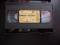 Внимавай с непознати VHS филм Ребека де Морни Антонио Бандерас трилър мистерия психоложка любов секс, снимка 2
