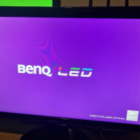 Продавам LCD  монитор  21.5"  BenQ , снимка 1 - Монитори - 44941751