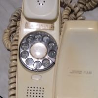 GTE automatic elektric домашен телефон работещ марков от соца, снимка 2 - Стационарни телефони и факсове - 45585303