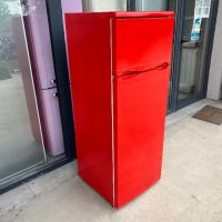 Червен хладилник с камера АеГ Електролукс 144 см, снимка 2 - Хладилници - 45455216