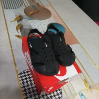 Сандали Nike, снимка 1 - Детски сандали и чехли - 45370616