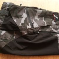 Revolution Race CAMO Stretch Trouser размер 54 / XL панталон със здрава и еластична материи - 930, снимка 8 - Панталони - 45226478