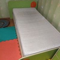 Гардероб, скрин и легло за детска стая, снимка 2 - Мебели за детската стая - 45810727