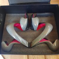 Julian Hakes  дамски обувки на ток , снимка 2 - Дамски обувки на ток - 45524958