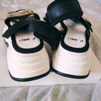 Нови рециклирани сандали на платформа, в черно и бяло, номер 35, снимка 8 - Сандали - 45386217