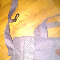 Сива маркова чанта Лорелли за през рамо промазан плат нова 43х32х15см, снимка 3 - Чанти - 44943510