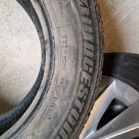 1бр. зимна Bridgestone Blizzak 195/65/15 , снимка 1 - Гуми и джанти - 45206889