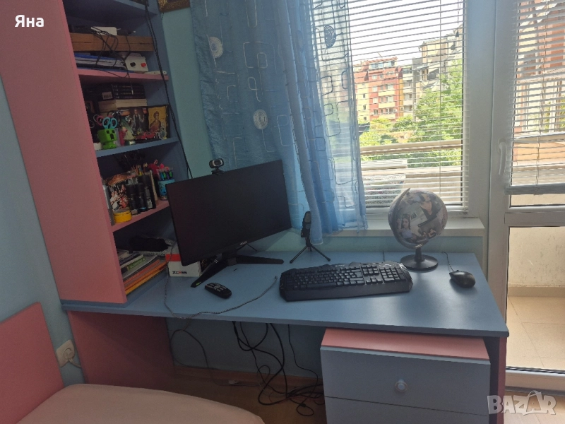 Бюро, етажерка и контейнер , снимка 1