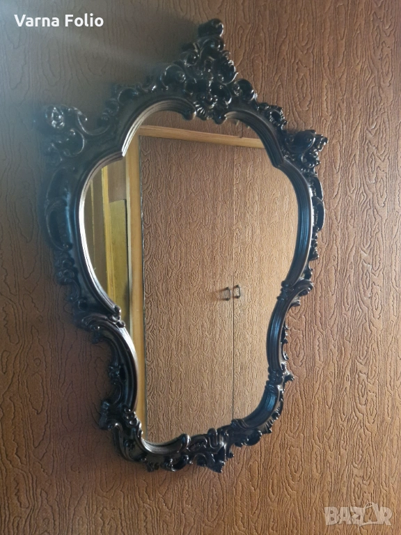 Ретро огледало с дървена рамка, снимка 1