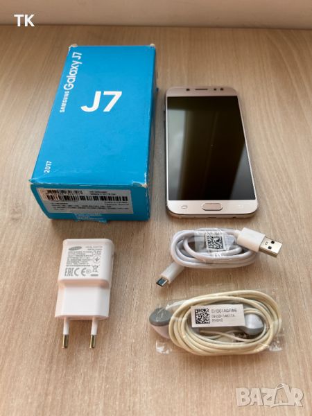 Продавам смартфон SAMSUNG J7 (2017), перфектен + подаръци, снимка 1