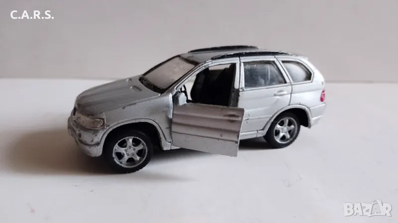 Метална количка BMW X5 - Maisto - Мащаб 1:42, снимка 1