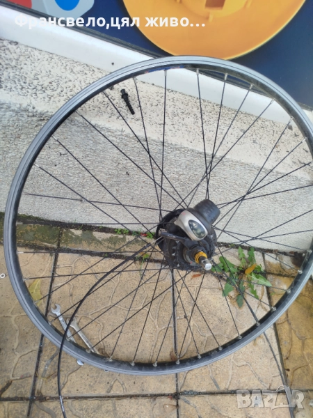 Работеща 28 цола капла 8 скорости за велосипед колело Shimano , снимка 1