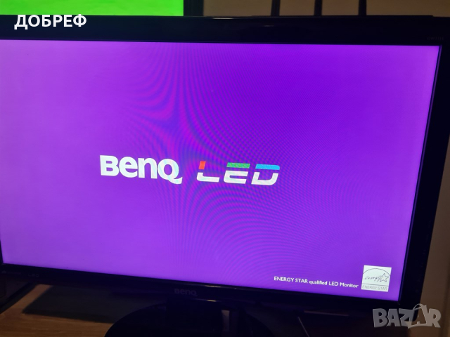 Продавам LCD  монитор  21.5"  BenQ 