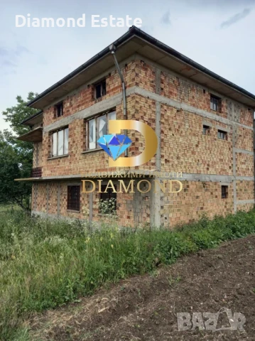 Триетажна къща в село Татарево общ. Първомай, снимка 4 - Къщи - 50778826