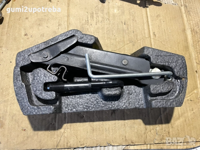 Авариен Комплект Органайзер Крик Citroen C1 Peugeot 107 Toyota Aygo