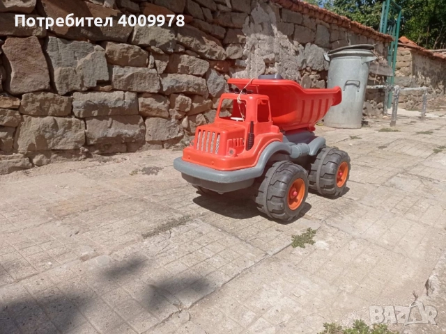 Детски камион , снимка 2 - Коли, камиони, мотори, писти - 51562850