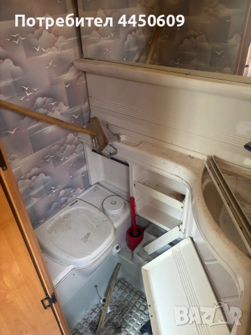 Каравана  Hobby Delux, снимка 6 - Каравани и кемпери - 54084884