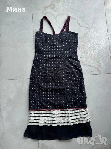 Дамска рокля на точки 