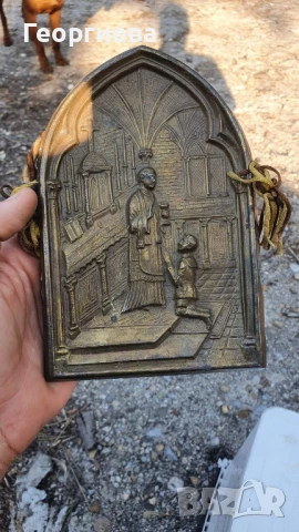 Две пана от цветен метал , снимка 3 - Пана - 50931266