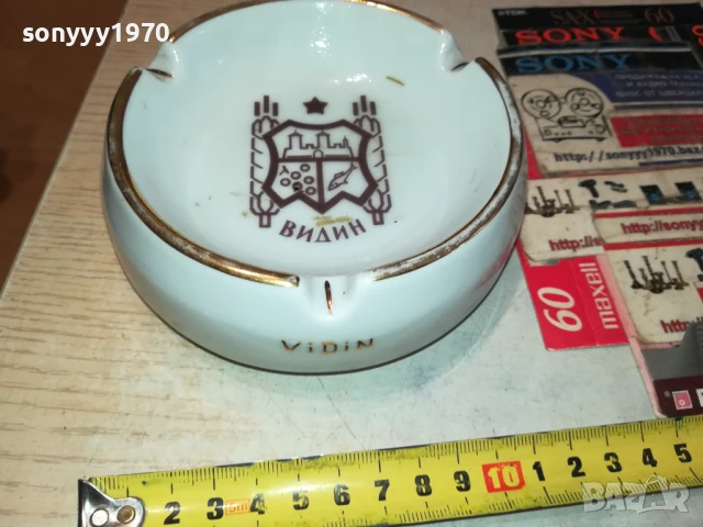 ПОРЦЕЛАНОВ ПЕПЕЛНИК ОТ СОЦА 0108250811, снимка 2 - Антикварни и старинни предмети - 51210382