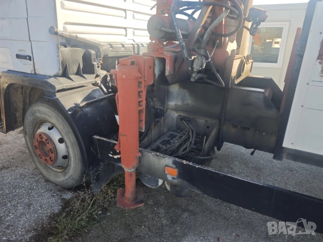 Ман 12.222 с кран Майлер 2.8 тона 12 метра и каросерия с пътеки за коли и техника, снимка 10 - Камиони - 52409852