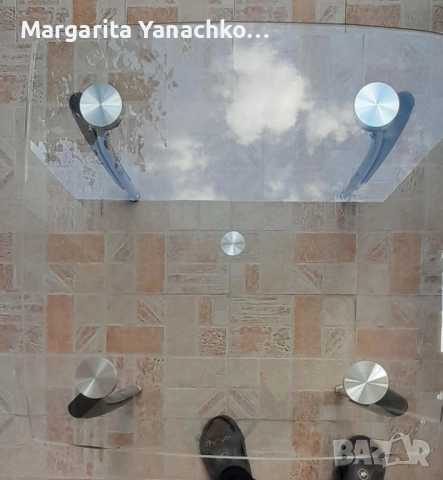 Стъклена масичка , снимка 3 - Маси - 51950928