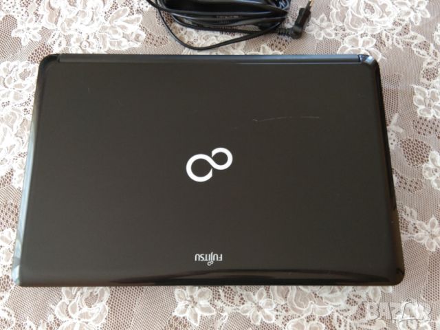 Лаптоп Fujitsu LifeBook AH530, снимка 2 - Лаптопи за дома - 45145086