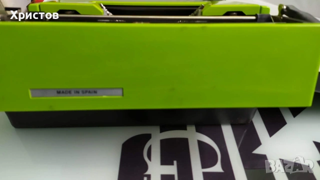 Пишеща машина  MERCEDES от ЕДНО ВРЕМЕ в ОТЛИЧНО състояние НОВА не ползвана от чужбина, снимка 11 - Колекции - 53410161