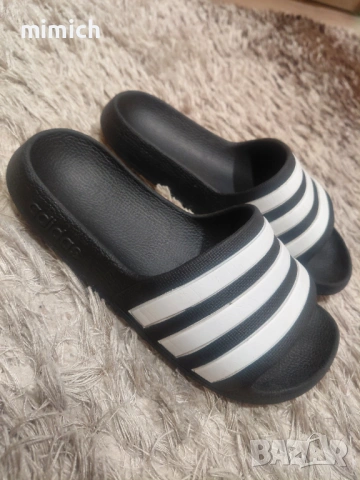 Детски джапанки adidas  р-р 33, снимка 2 - Детски джапанки - 53922394
