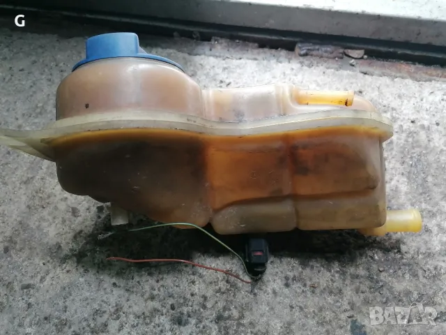 Казанче Антифриз Audi A4 B5 , снимка 6 - Части - 49697150