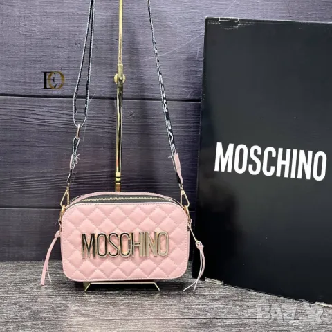 чанти  moschino , снимка 2 - Чанти - 49118688