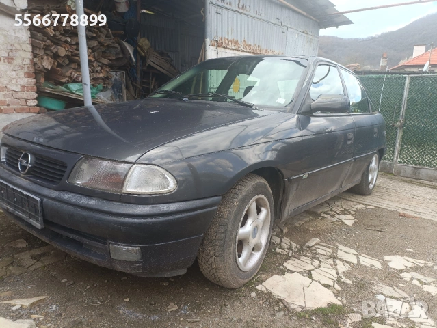 Опел Astra F - на части